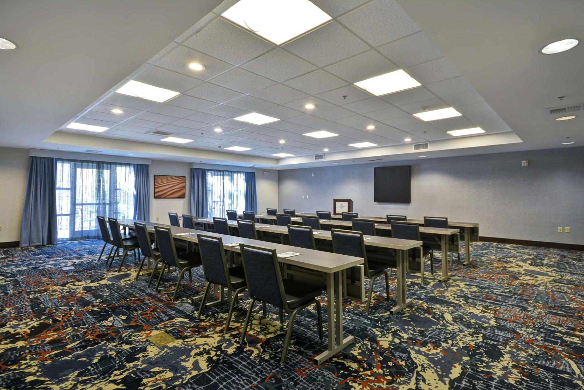 Homewood Suites By Hilton Palm Desert Exterior photo